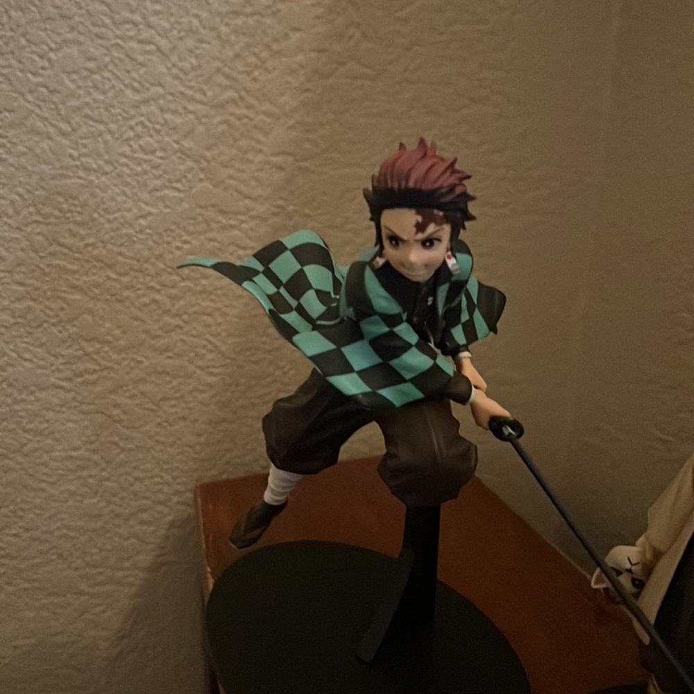 Tanjiro kamado figure demon slayer - Picture 3 of 6